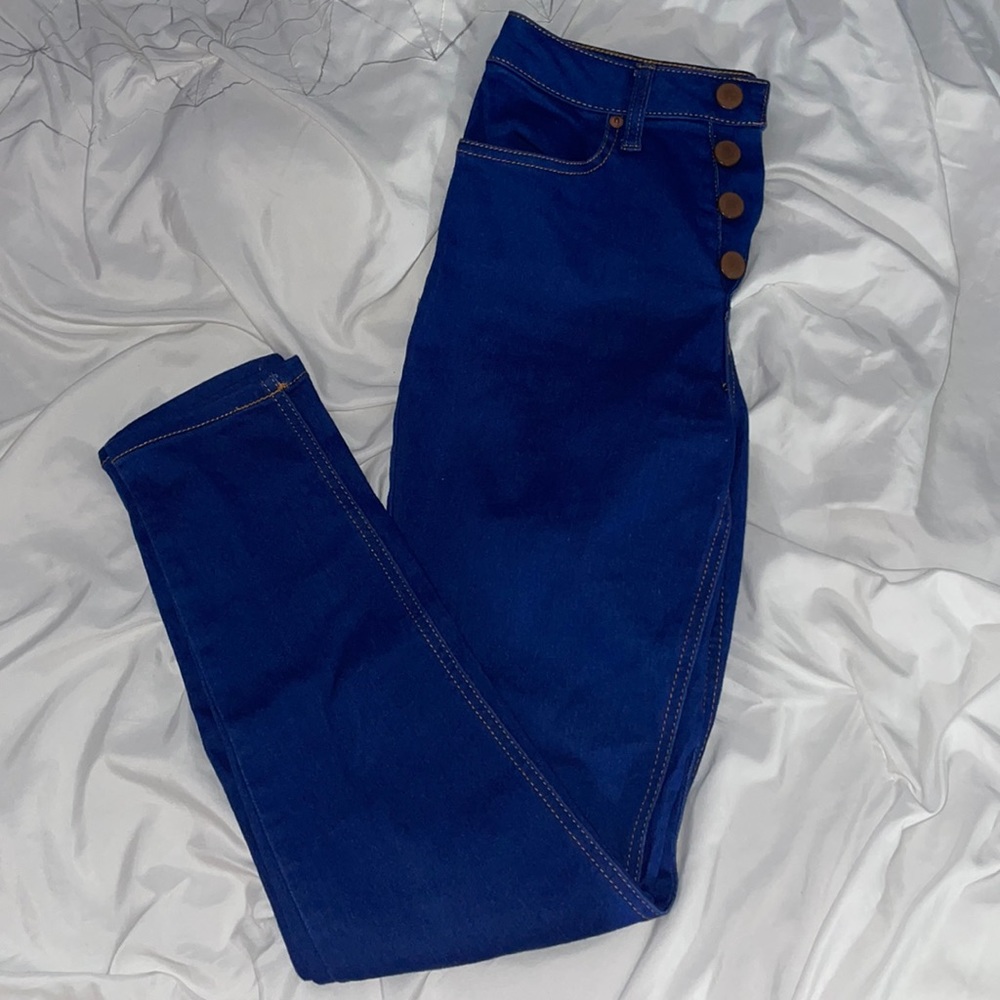 High rise skinny. Size 9 for juniors